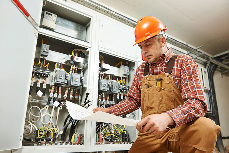 Drawable creates electrical drawings such as as builts, revision changes and shop drawings